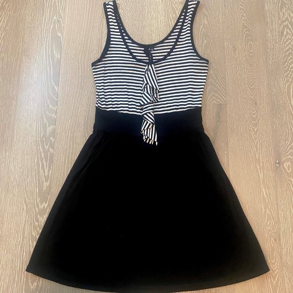 Black and White Striped Dress - Picture 1 of 1